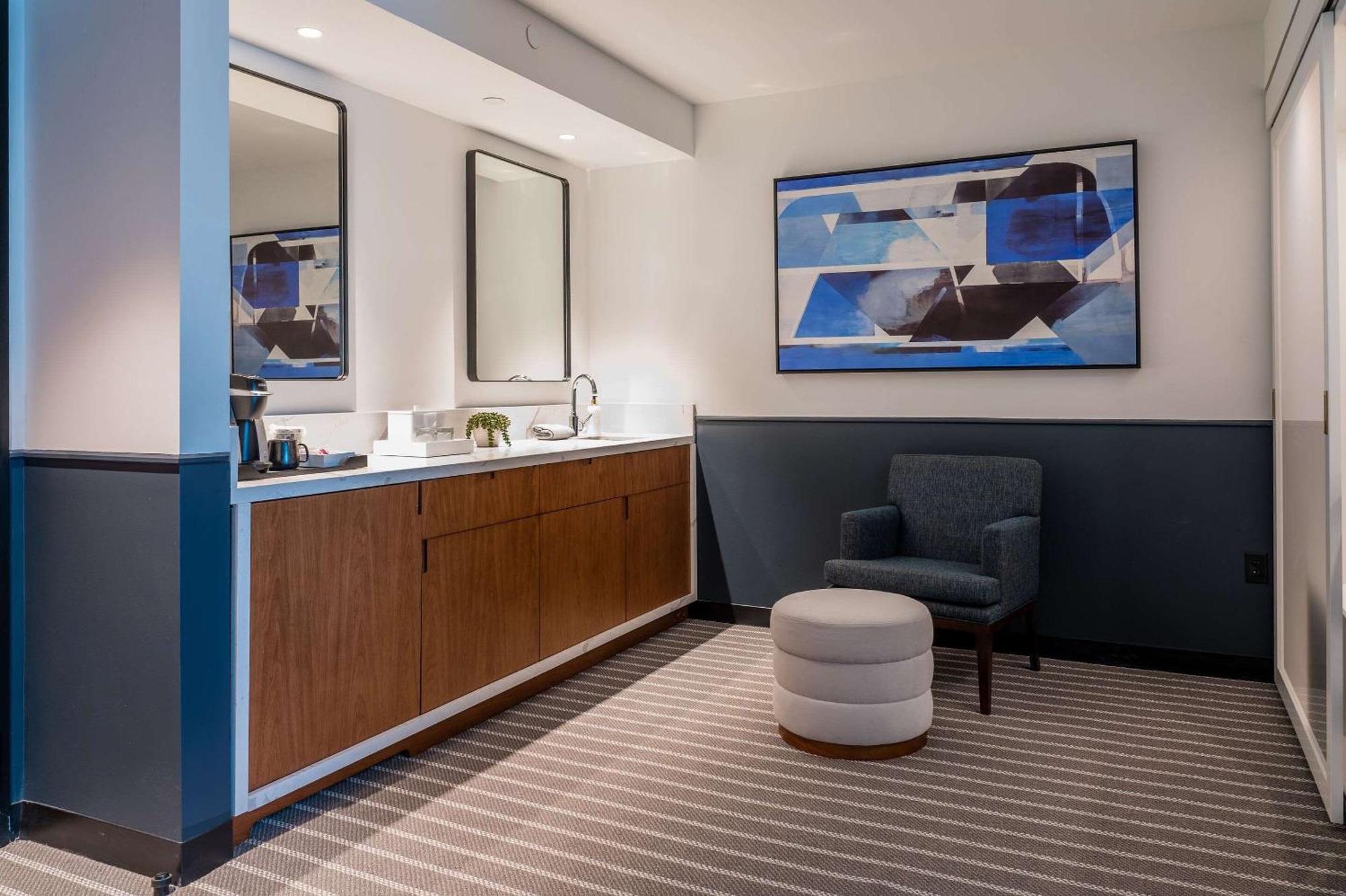 Cambria Hotel Boston Somerville Zewnętrze zdjęcie